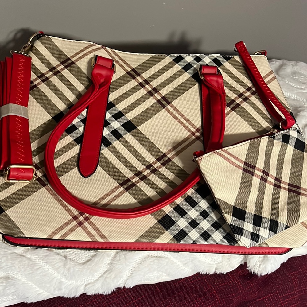 Beautiful bag shoulder set in red / kaki
